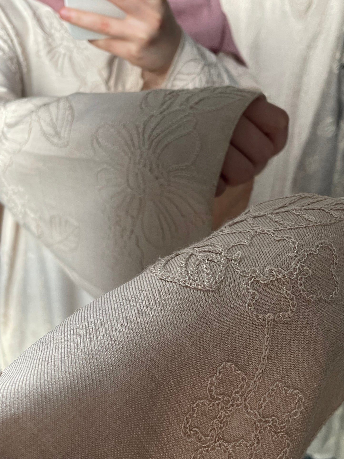 Robe brodée - Beige